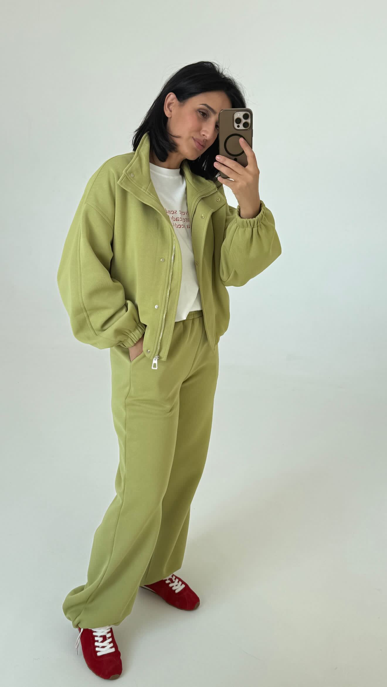 Кеды красные