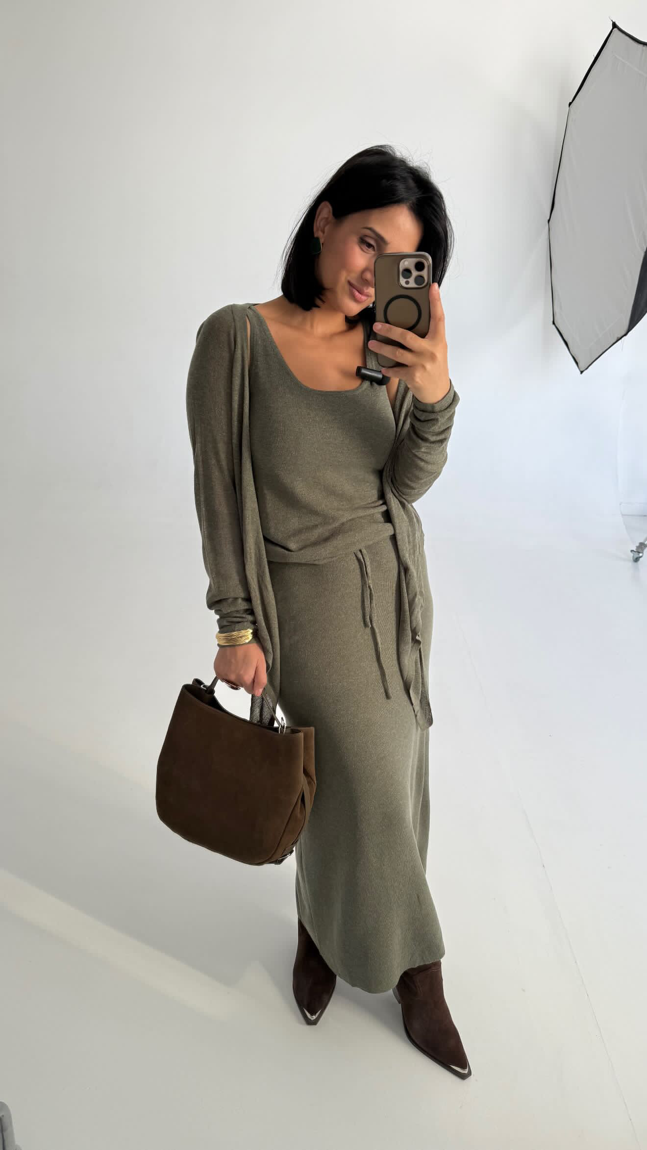 Сумка шоколадная замшевая