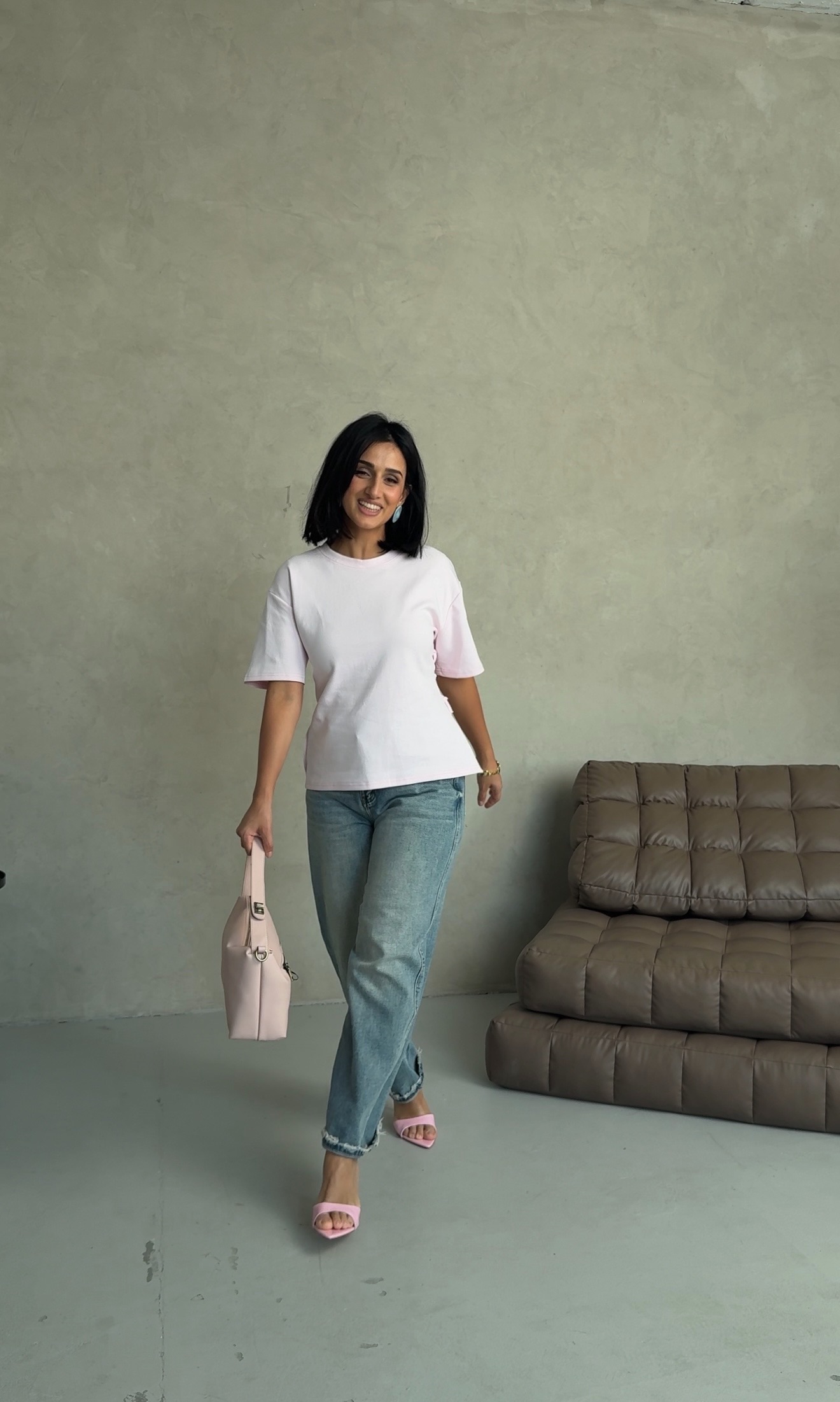 Джинсы голубые