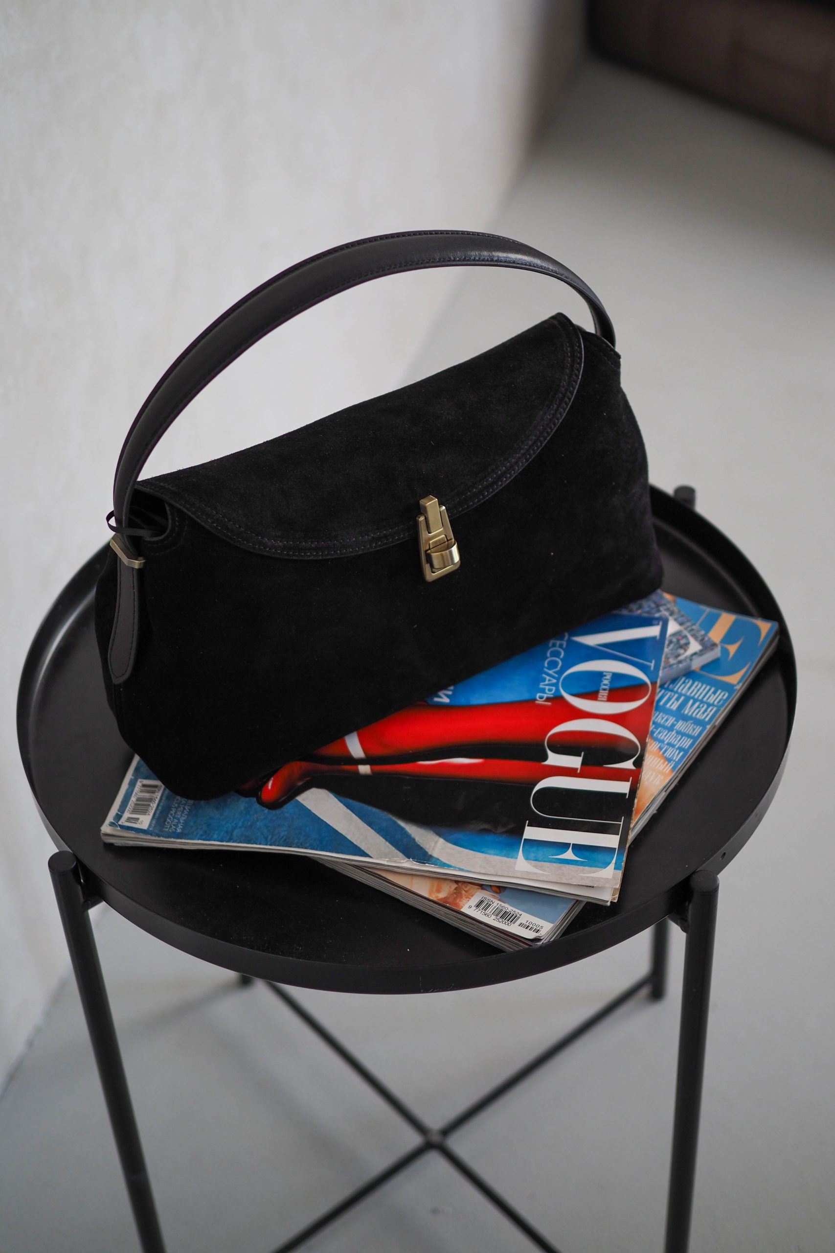 Сумка чёрная натуральная замша