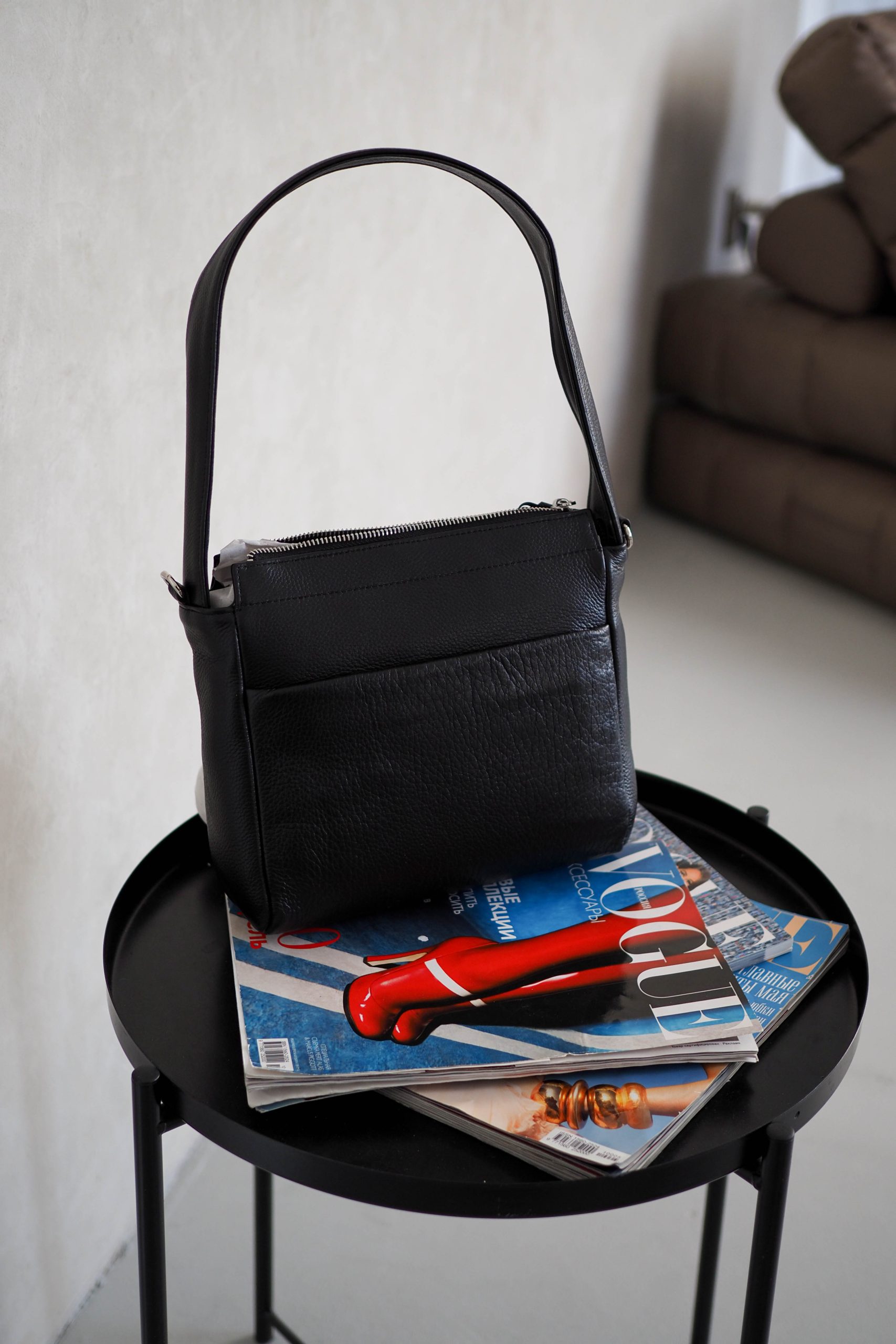 Сумка чёрная кожаная