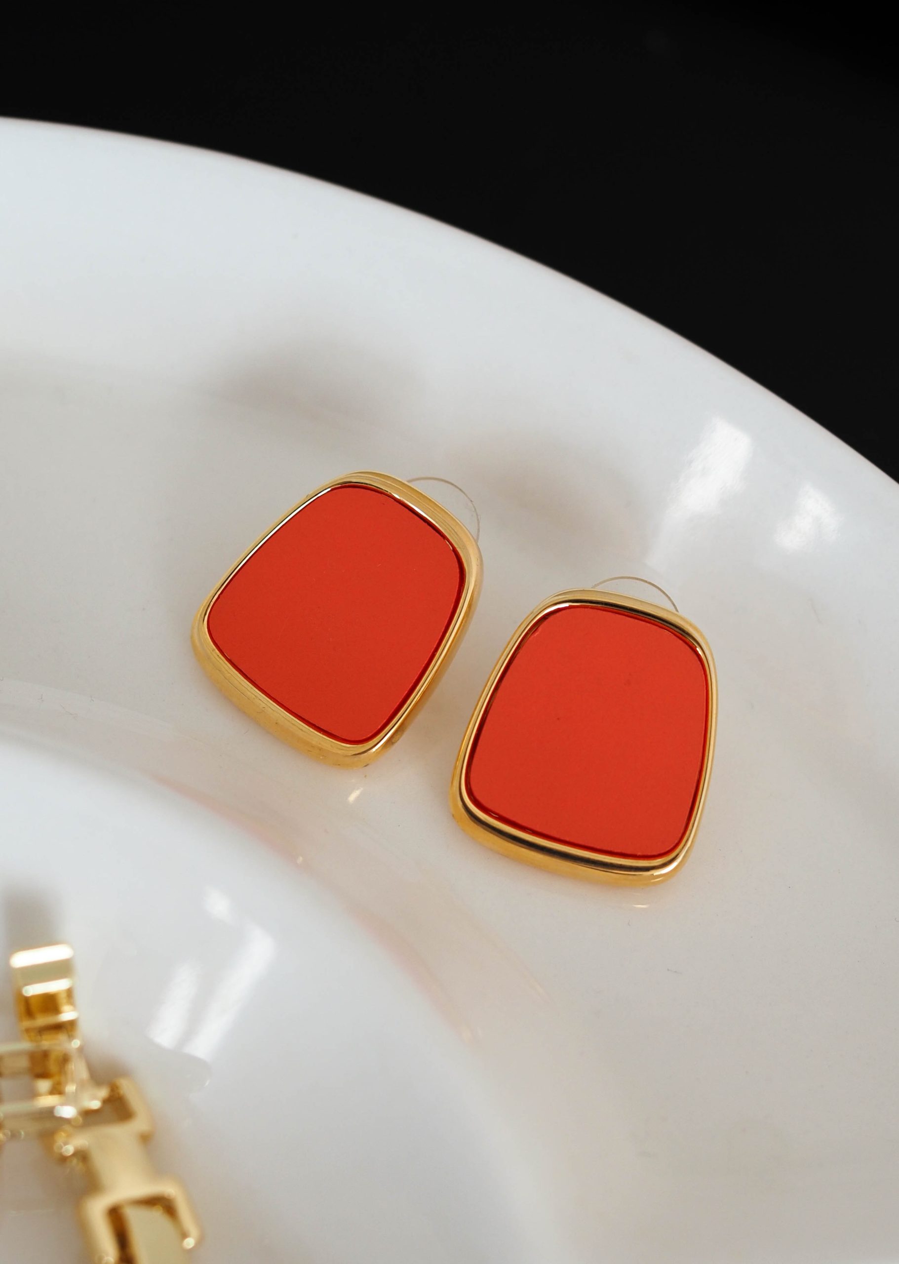 Серьги коралловые